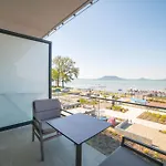 Sunset - Lakeside Aparthotel 4*