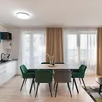 Sunset - Lakeside 4*