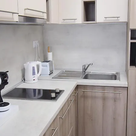 Sunset - Lakeside 아파트호텔 Fonyód