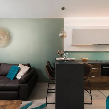 Sunset - Lakeside Apartmanhotel Fonyód