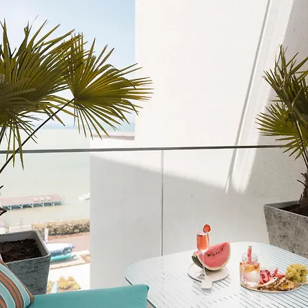 Sunset - Lakeside Apartmanhotel Fonyód