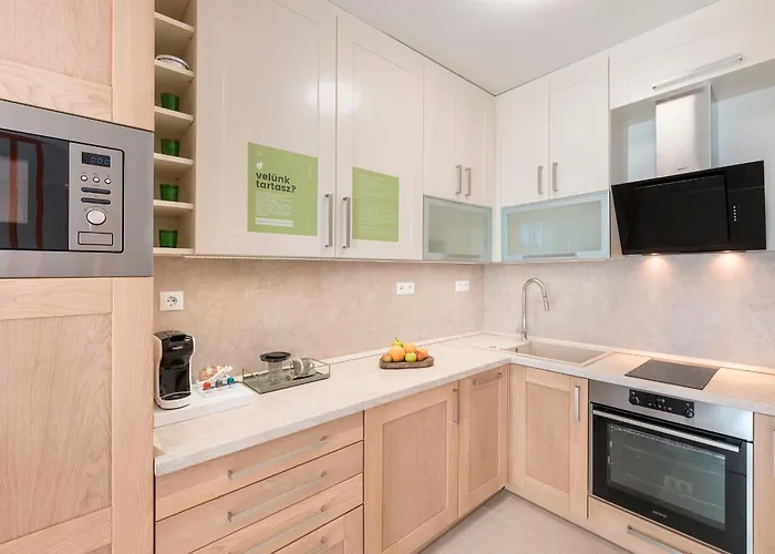 Aparthotel Sunset Apartmanház 4*