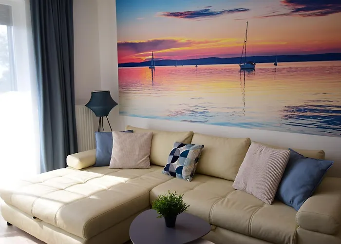 Sunset Apartmanház Aparthotel 4*