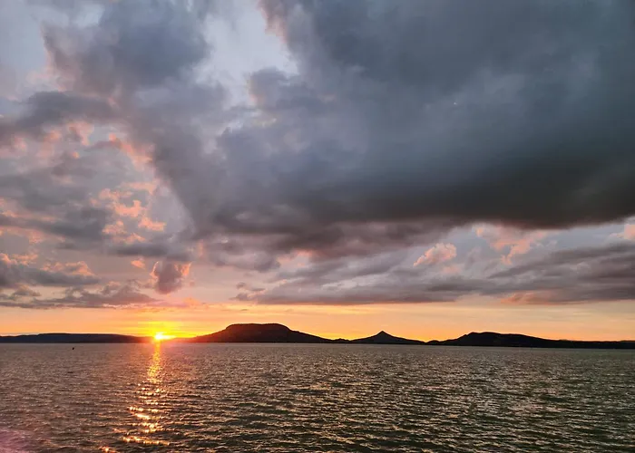 Sunset Apartmanház Aparthotel Fonyód