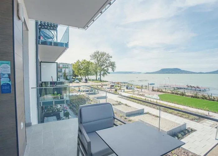 Sunset Apartmanház 4*