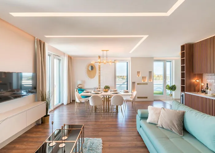 Sunset Apartmanház Aparthotel 4*